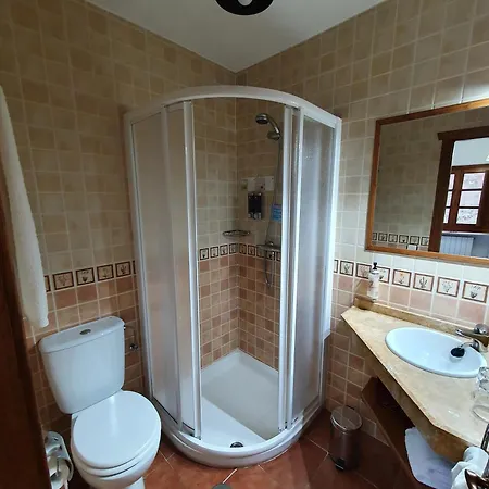 - La Pumarada De Limes I Landhaus *