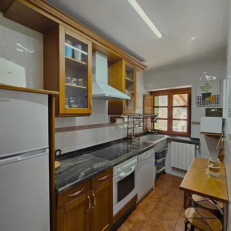 Landhaus - La Pumarada De Limes I *