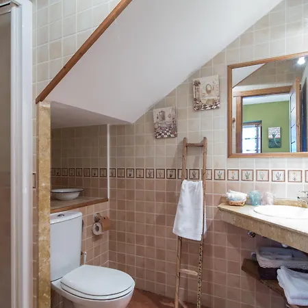 - La Pumarada De Limes I * Cangas De Narcea