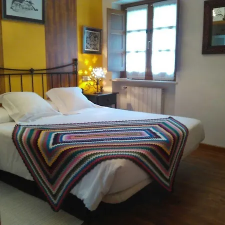 - La Pumarada De Limes I Landhaus *