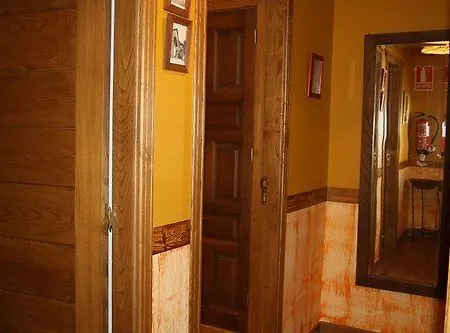 Casa rural La Pumarada De Limés I *